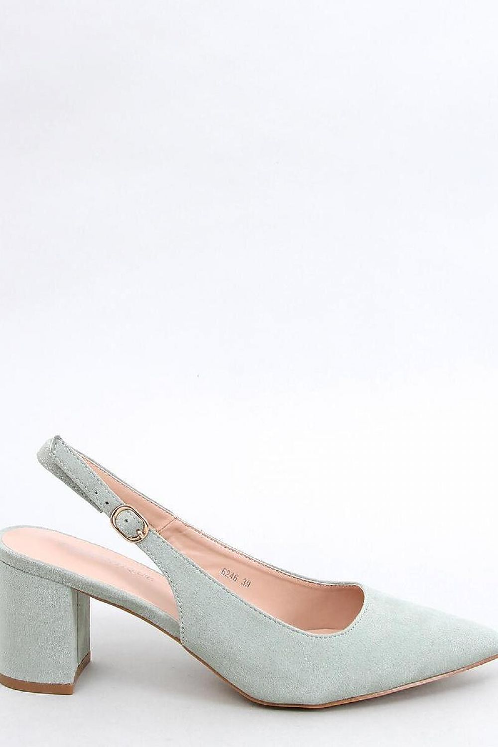 Block heel pumps