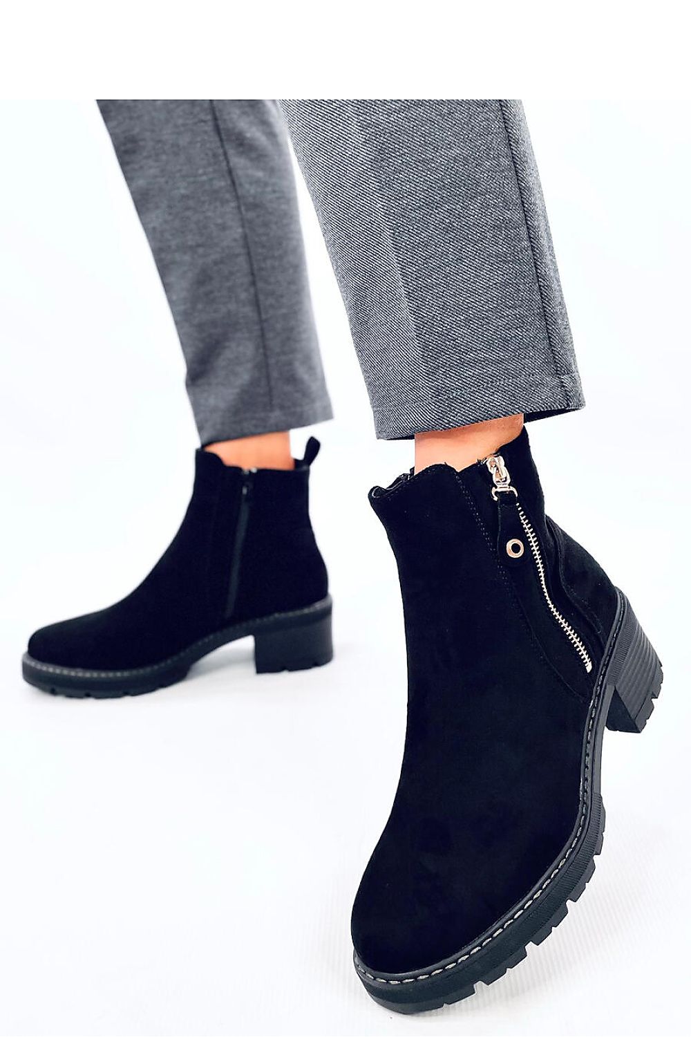 Heel boots