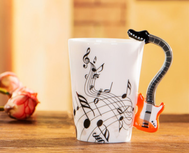 Tazas de café, inspiradas en la música