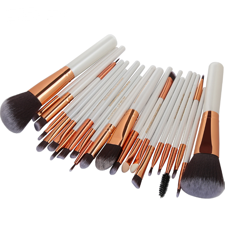 Set de 22 piezas de brochas para maquillaje